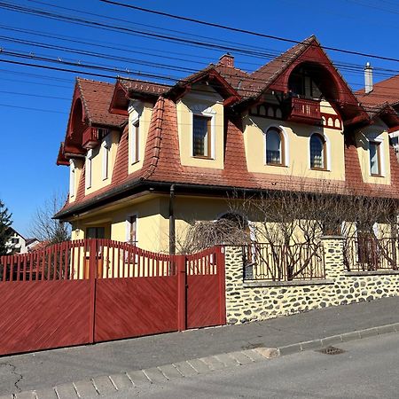 Pensiunea Greenday 17 Sibiu Eksteriør billede